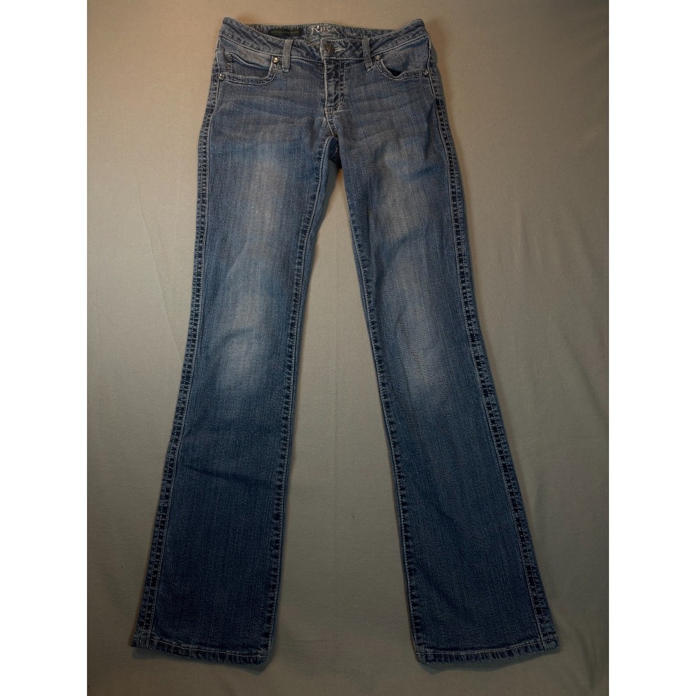 Rock Revival Ultra Low Rise Jeans Size 28X34 Bootcut Embellished Pre-Owned Good